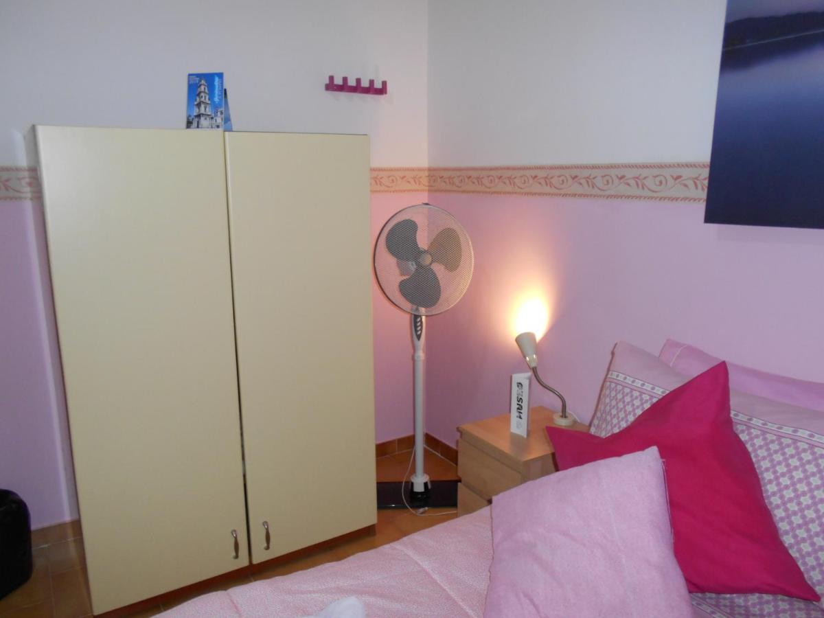 Robby'S House Bed & Breakfast Vico Equense Eksteriør billede