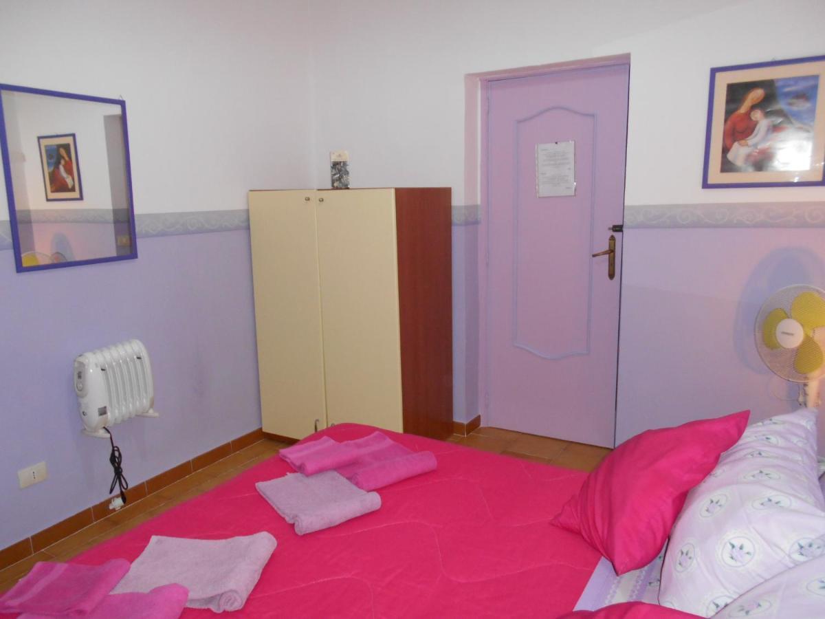 Robby'S House Bed & Breakfast Vico Equense Eksteriør billede